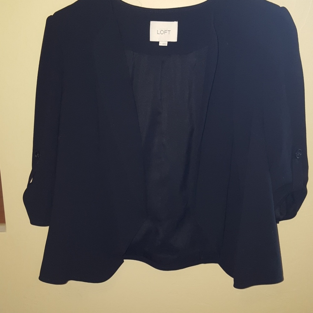 Black cropped Blazer